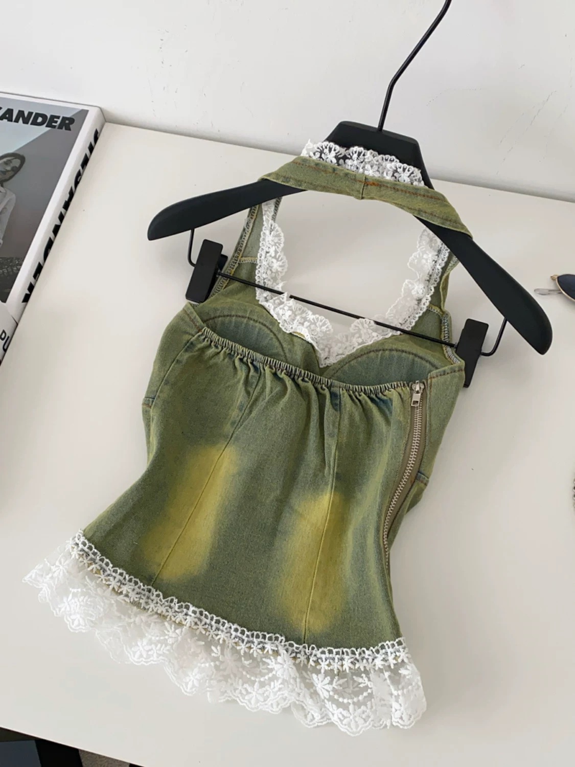 Dangerous emotions top DTO135 images